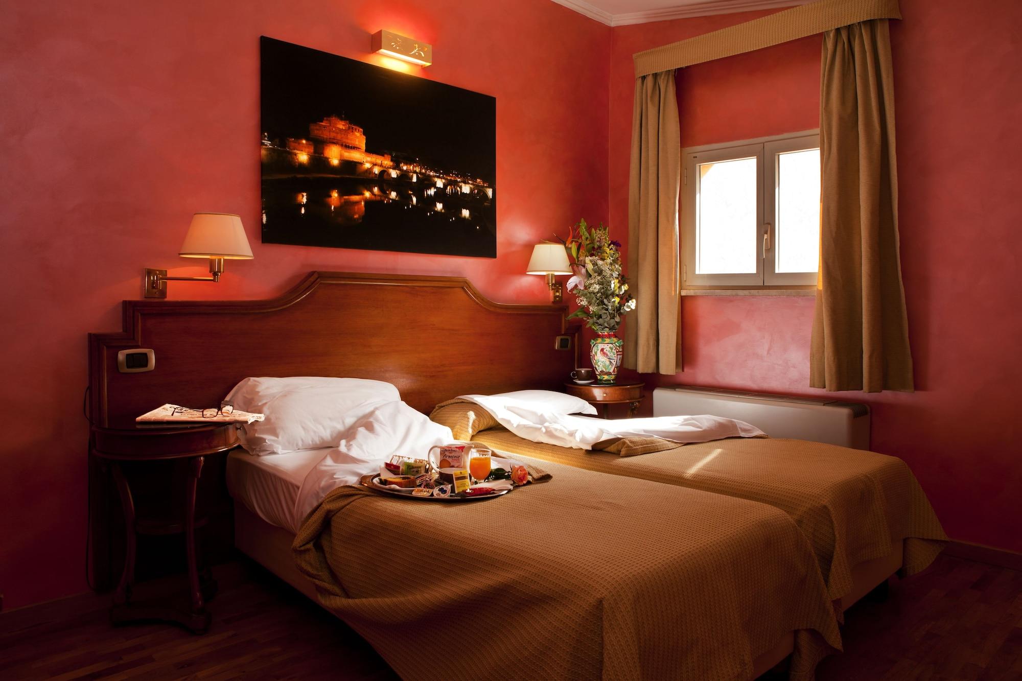 Hotel Kent Roma Oda fotoğraf